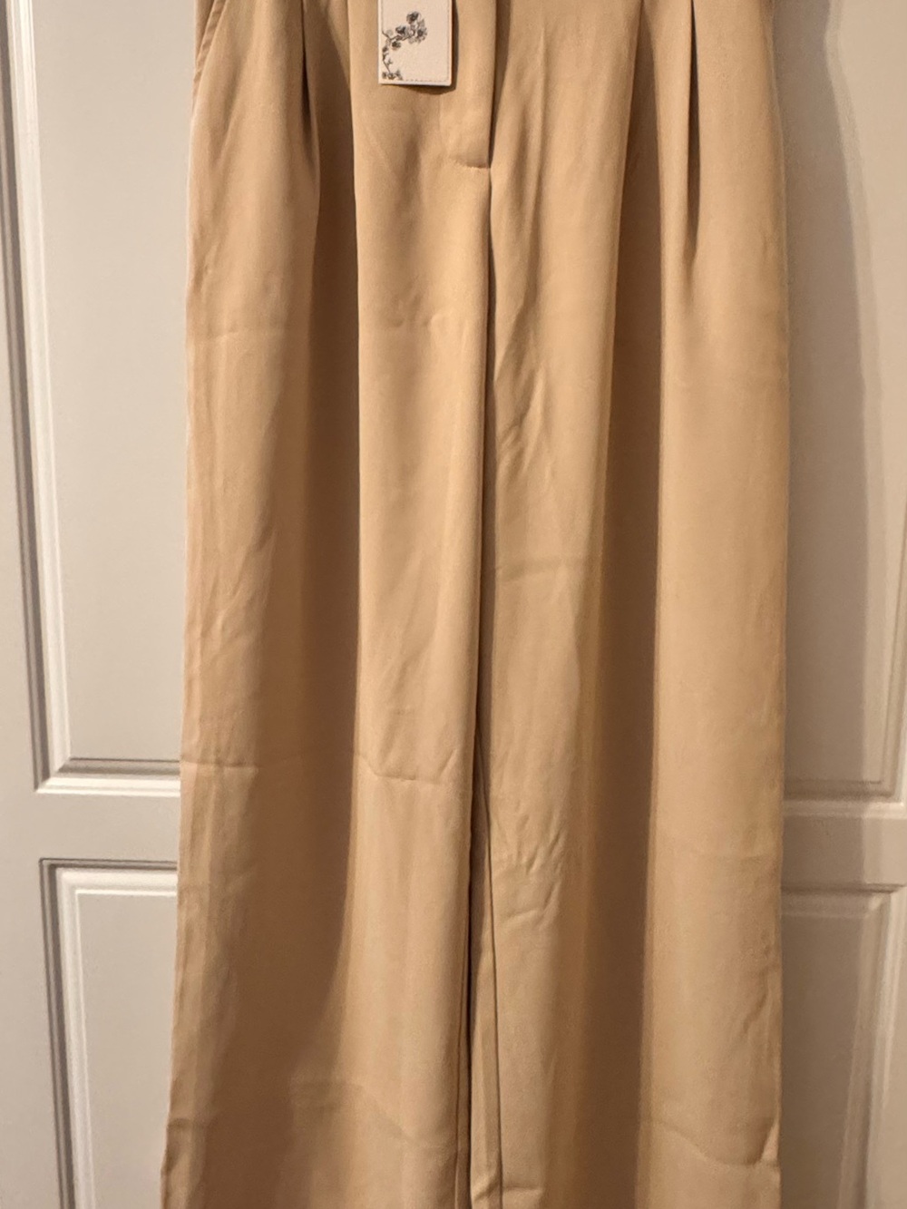 NWT Wide-Leg High-Waist Trousers in Tan Size S